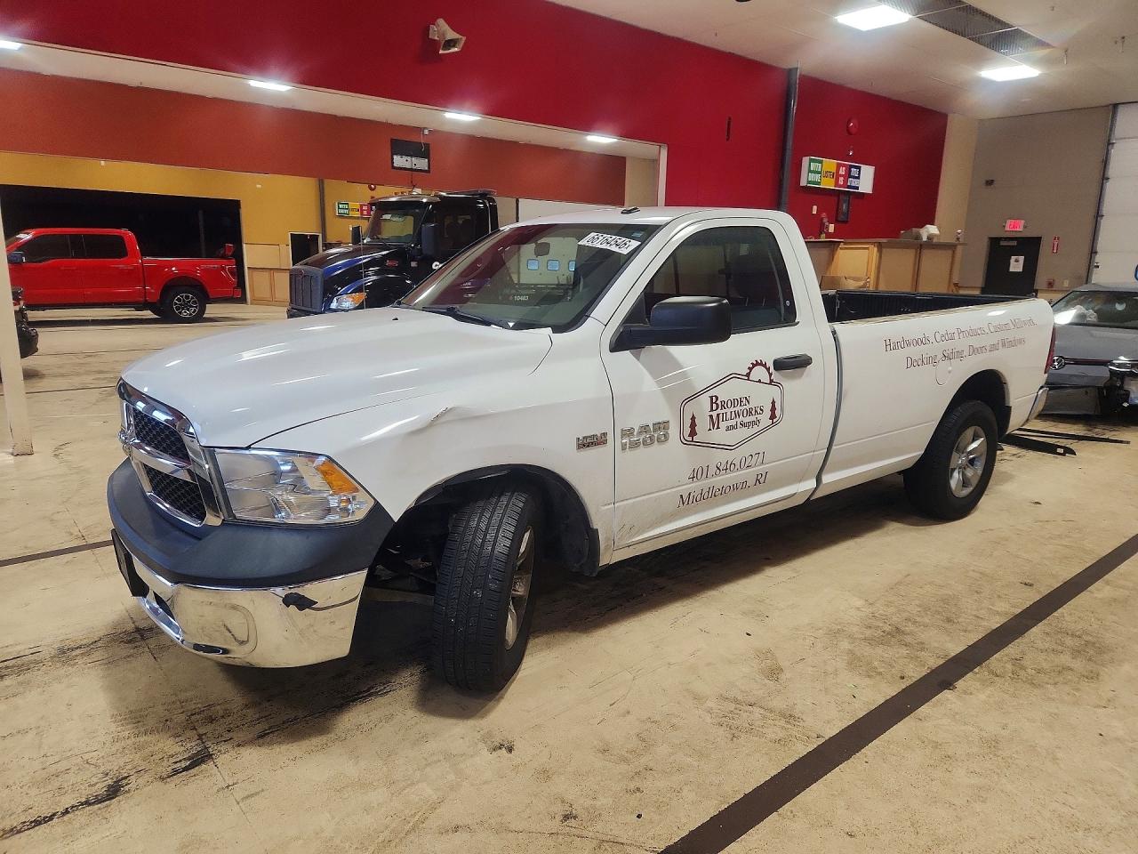 2014 RAM 1500 ST