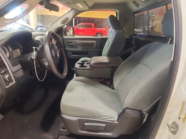 2014 RAM 1500 ST