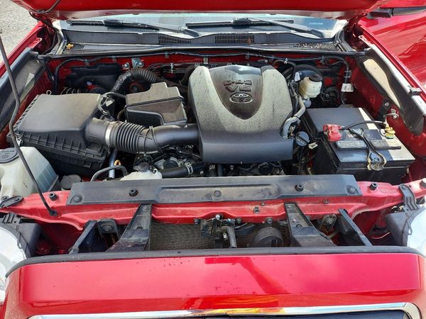 2021 TOYOTA TACOMA SR5