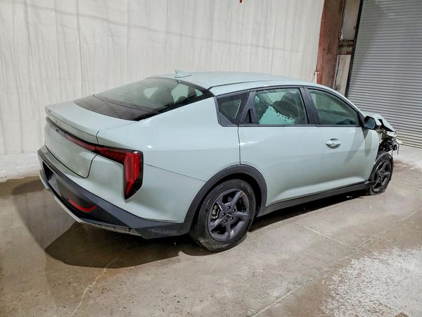 2026 KIA K4 LX, LXS