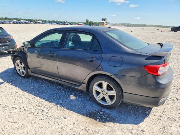 2013 TOYOTA COROLLA