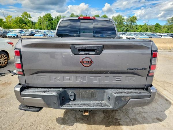 2024 NISSAN FRONTIER