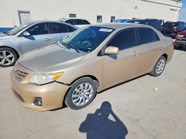 2013 TOYOTA COROLLA