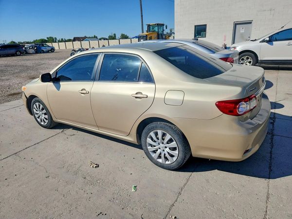 2013 TOYOTA COROLLA