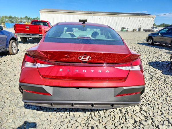 2026 HYUNDAI ELANTRA
