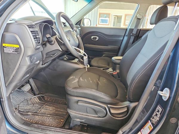 2017 KIA SOUL