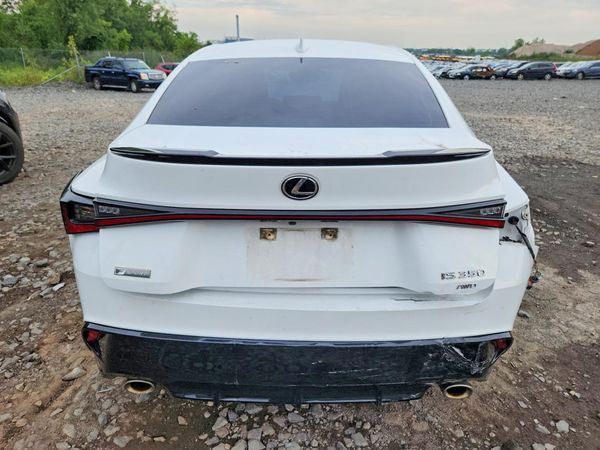 2021 LEXUS IS