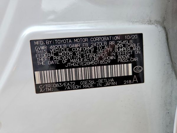 2021 LEXUS IS