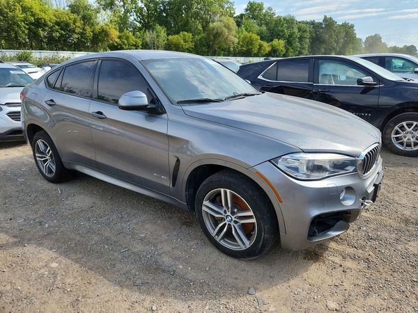 2017 BMW X6 xDrive50i — Passenger 3/4