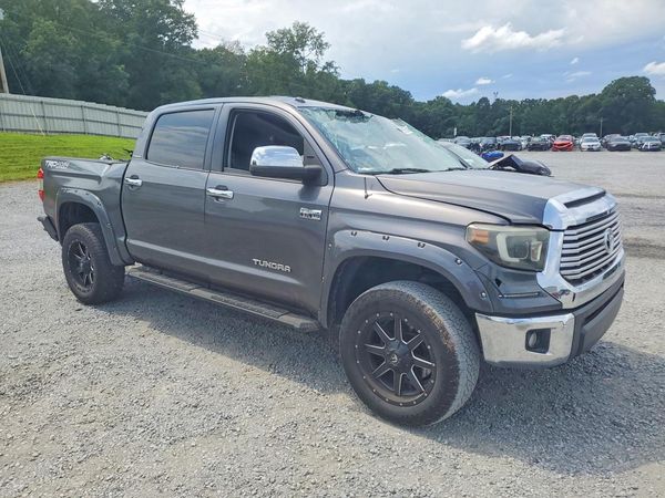 2014 TOYOTA TUNDRA Limited