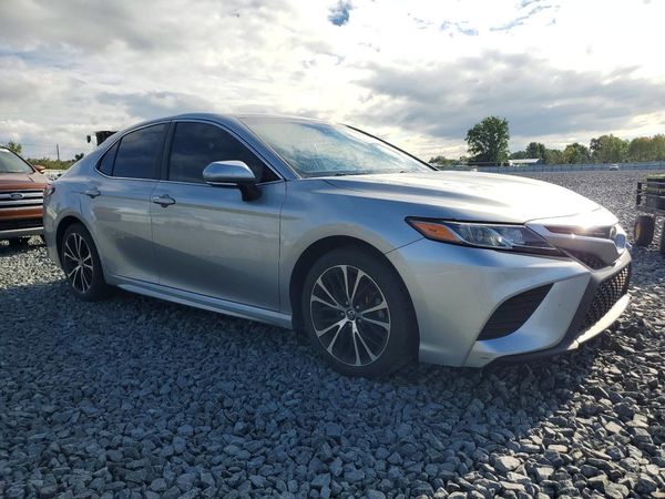 2018 TOYOTA CAMRY L/LE/SE/XLE