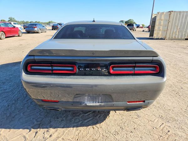 2018 DODGE CHALLENGER