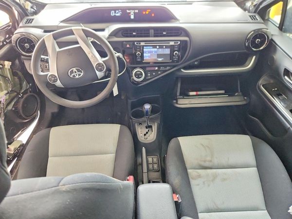 2015 TOYOTA PRIUS — CKPT