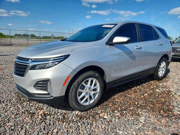 2022 CHEVROLET EQUINOX LT (1LT) — Front 3/4