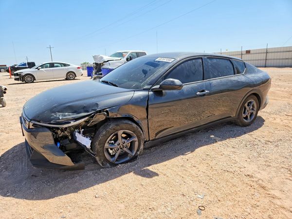 2026 KIA K4 LX, LXS