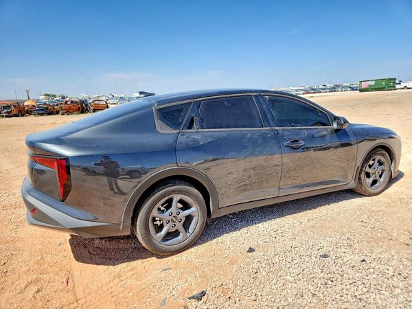 2026 KIA K4 LX, LXS