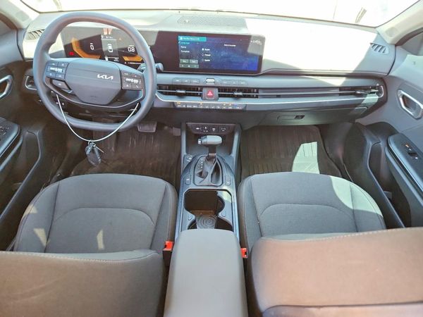 2026 KIA K4 LX, LXS