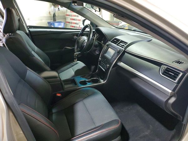 2017 TOYOTA CAMRY LE/SE/XLE/XSE — DENT