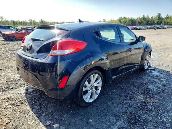 2017 HYUNDAI VELOSTER