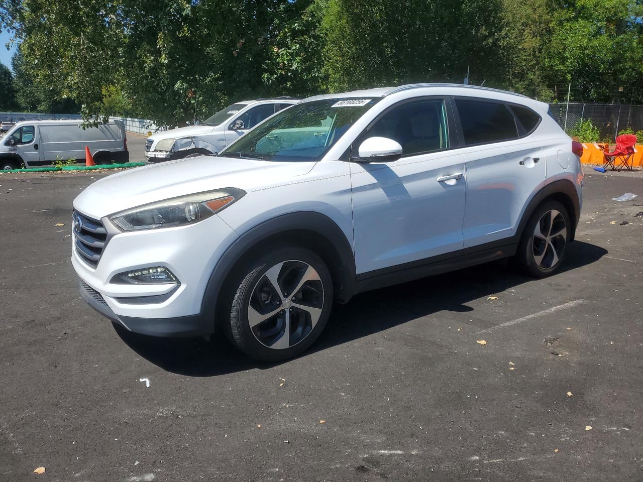 2016 HYUNDAI TUCSON