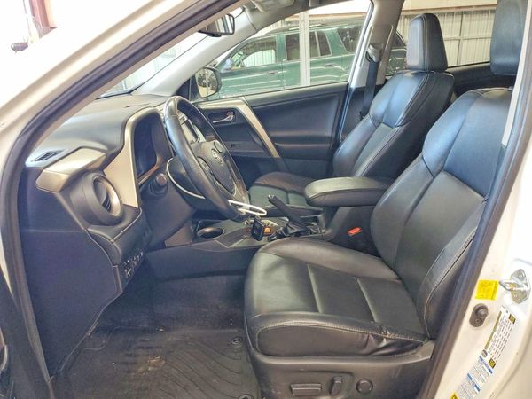 2015 TOYOTA RAV4 Limited (G Grade) — DENT