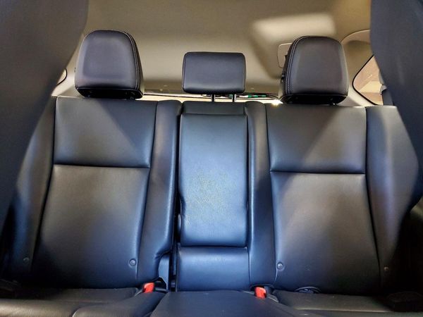 2015 TOYOTA RAV4 Limited (G Grade) — SUVN