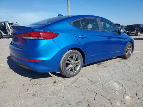 2017 HYUNDAI ELANTRA