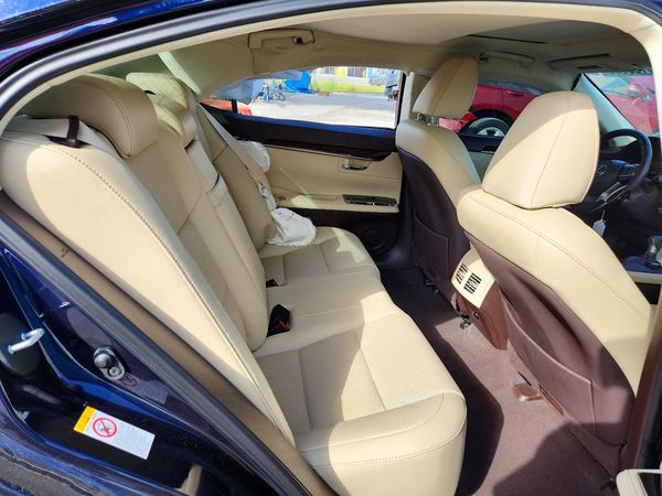 2018 LEXUS ES 350