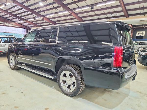 2019 CHEVROLET SUBURBAN LT