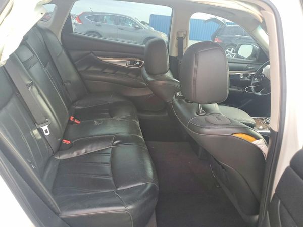 2016 INFINITI Q70L