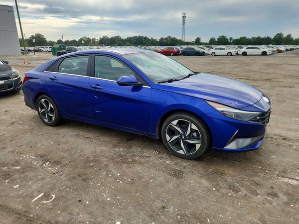 2023 HYUNDAI ELANTRA Limited