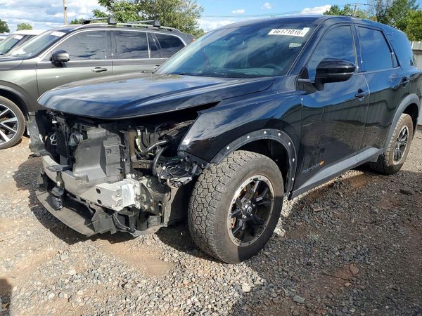 2023 NISSAN PATHFINDER SV