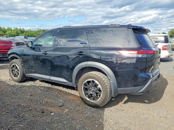 2023 NISSAN PATHFINDER SV