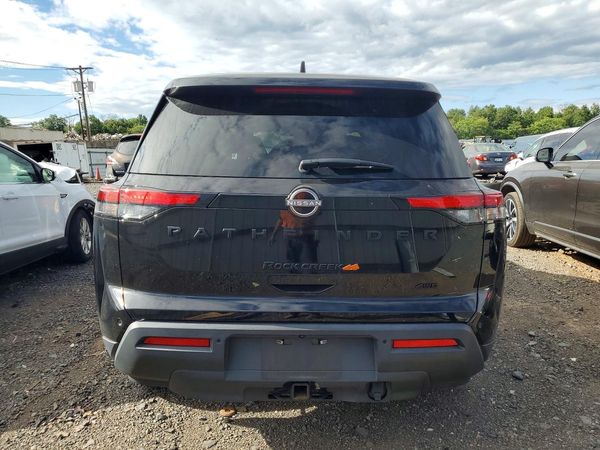 2023 NISSAN PATHFINDER SV