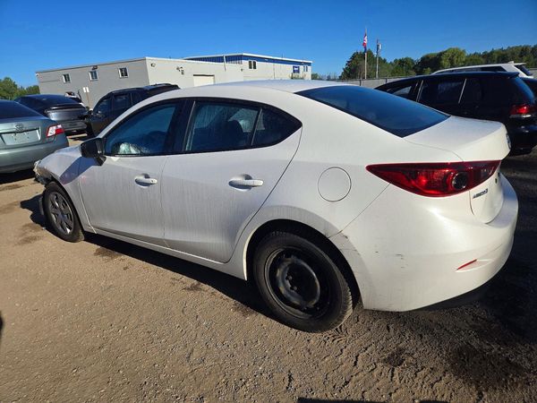 2017 MAZDA 3 Sport