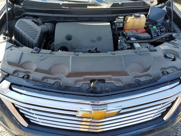 2022 CHEVROLET TRAVERSE LS — Engine bay