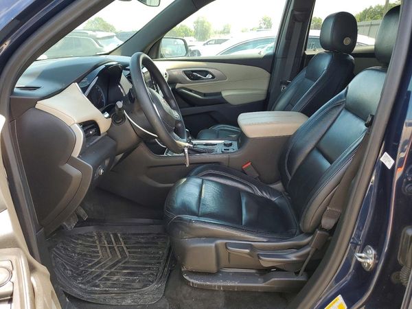 2022 CHEVROLET TRAVERSE LS