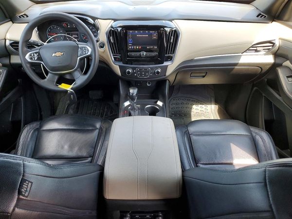 2022 CHEVROLET TRAVERSE LS
