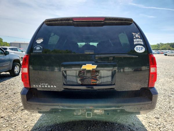 2013 CHEVROLET SUBURBAN LT