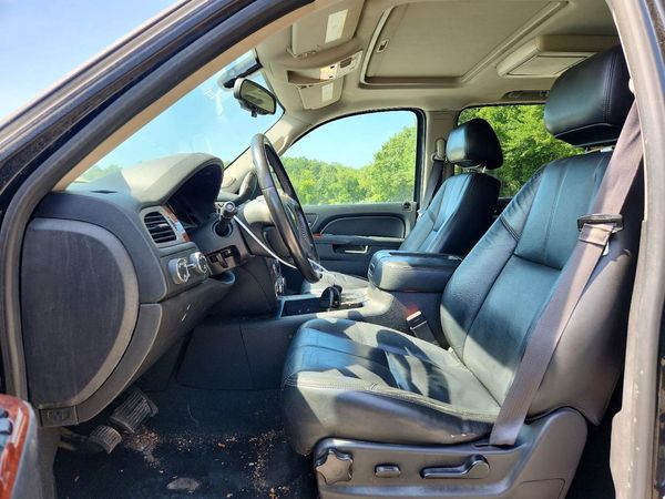 2013 CHEVROLET SUBURBAN LT