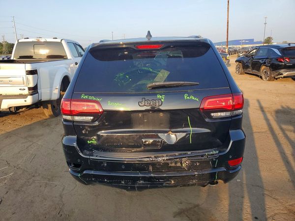 2018 JEEP GRAND CHEROKEE Laredo