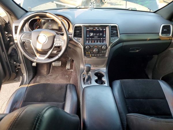 2018 JEEP GRAND CHEROKEE Laredo