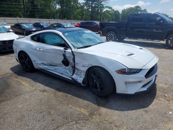 2022 FORD MUSTANG