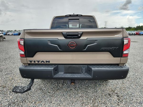 2023 NISSAN TITAN