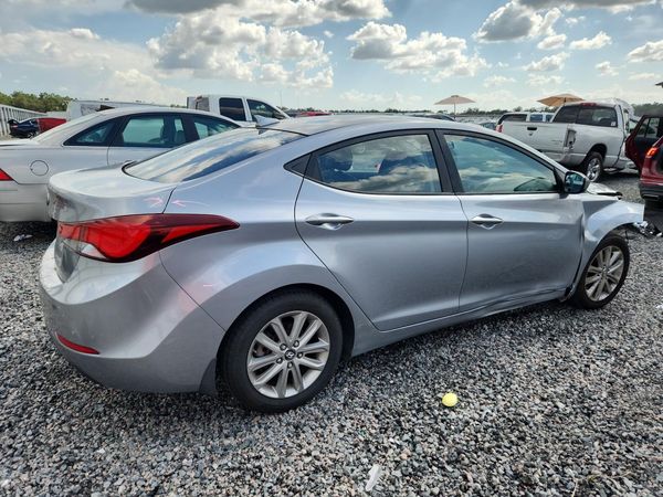 2016 HYUNDAI ELANTRA