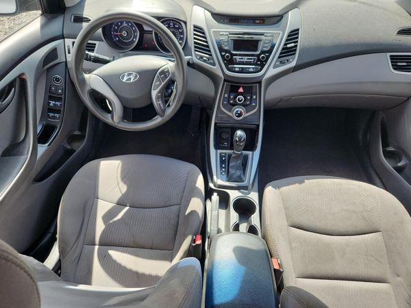 2016 HYUNDAI ELANTRA