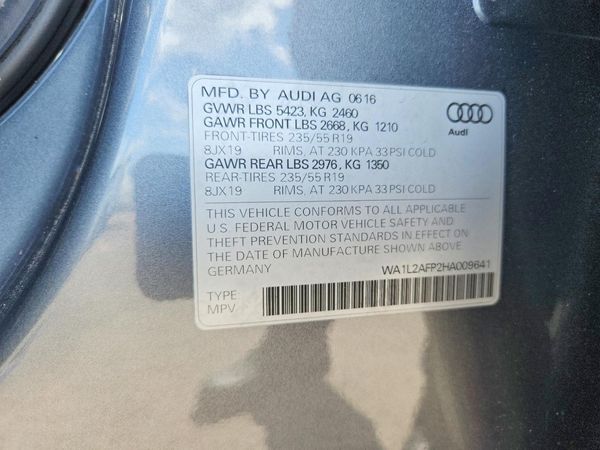 2017 AUDI Q5 quattro Premium Plus