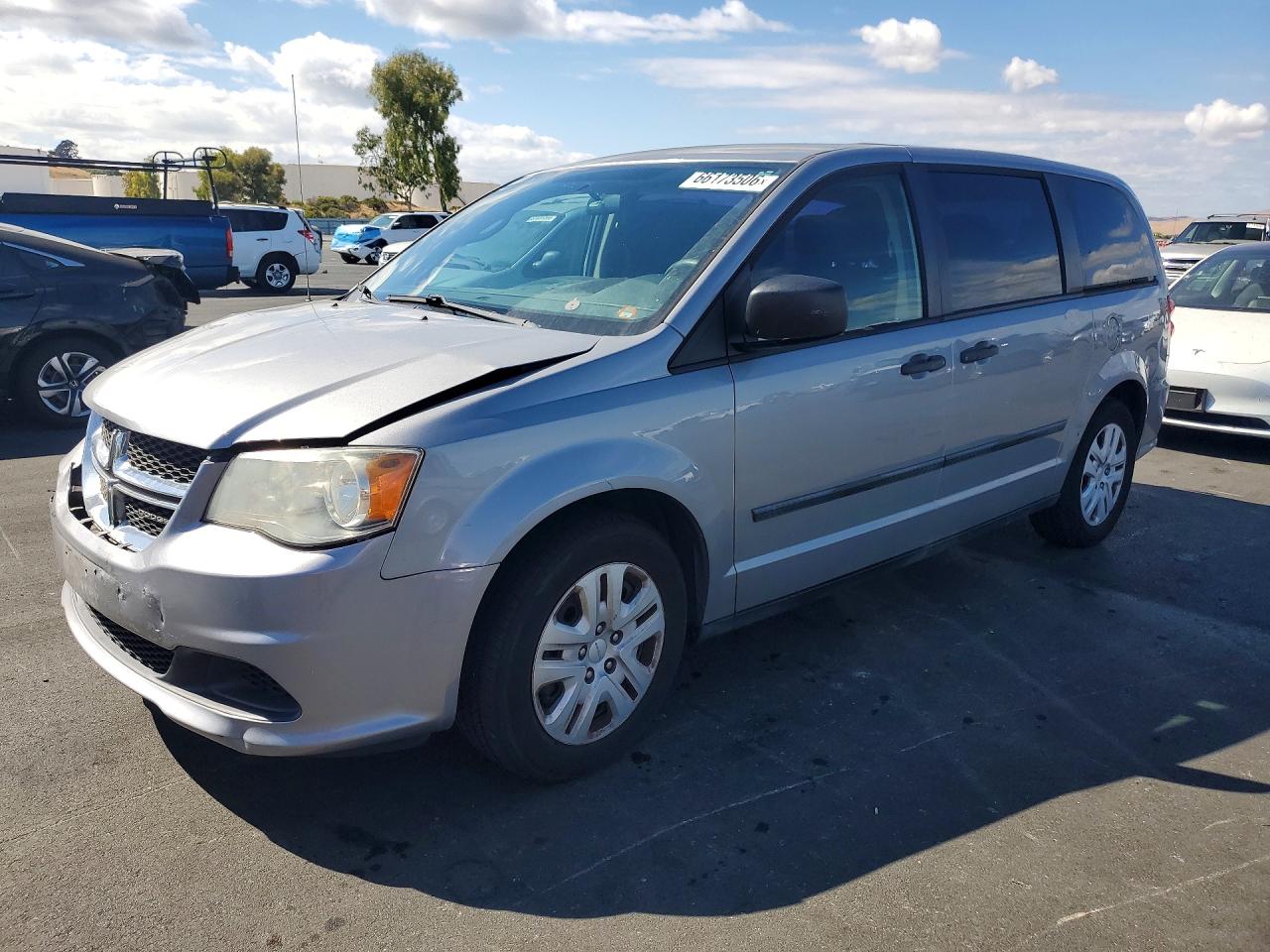 2014 DODGE GRAND CARAVAN SE