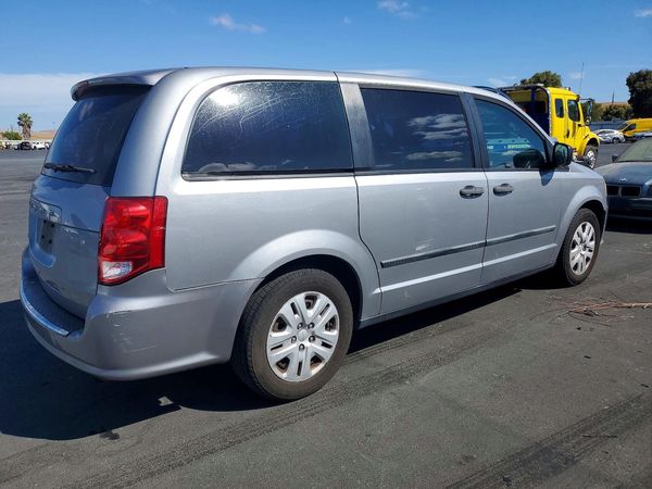 2014 DODGE GRAND CARAVAN SE