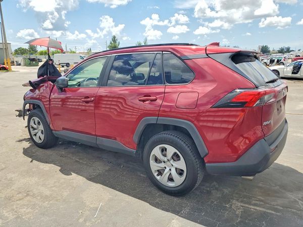 2021 TOYOTA RAV4 LE